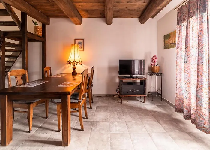 Mazurska Apartment *